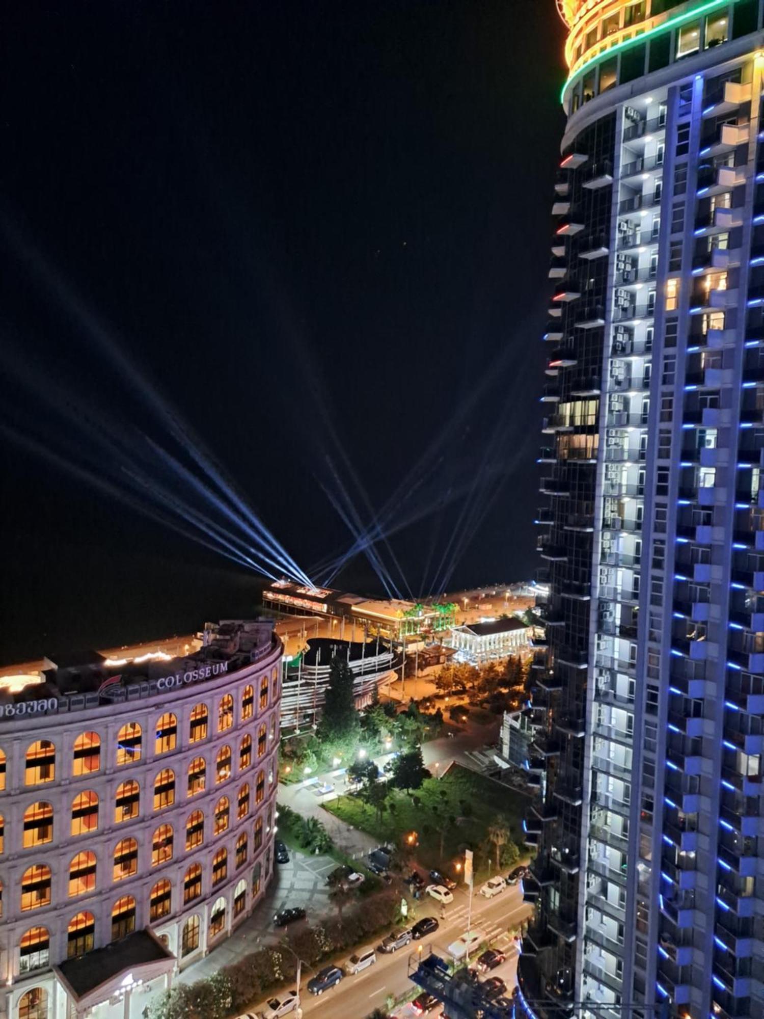 Batumi Orbi Sea Viewアパートメント エクステリア 写真